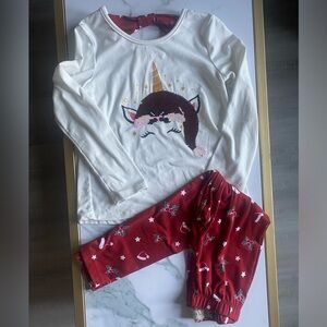 Btween little girls holiday outfit! Size 5!